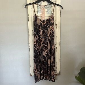 Lani California Leopard Print Dress Size M